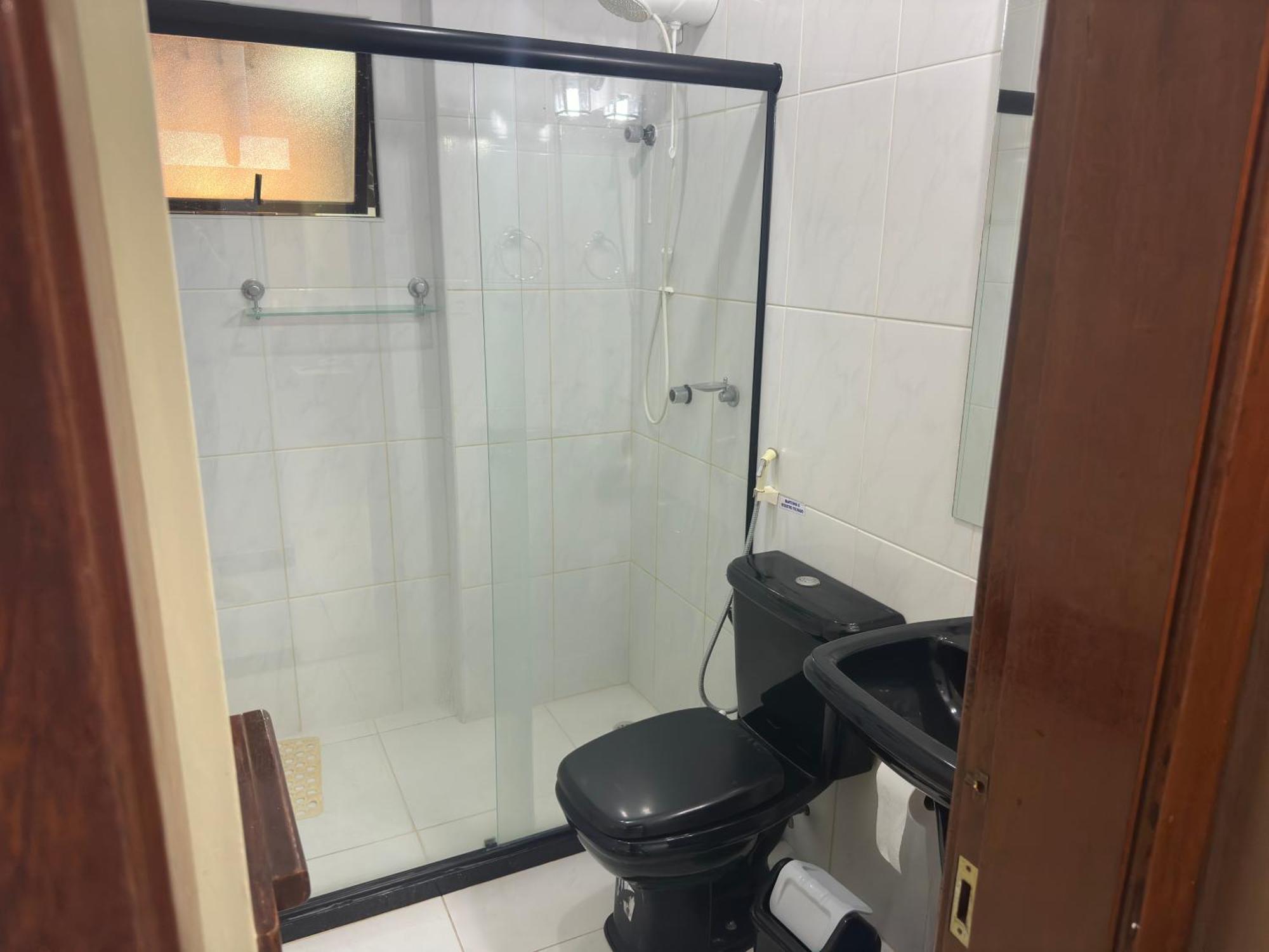 Flat Guarajuba 4 Quartos Terreo A Beira Mar - Pe Na Areia - Governanca Com Arrumadeira E Wi Fi Inclusos Camassari Dış mekan fotoğraf
